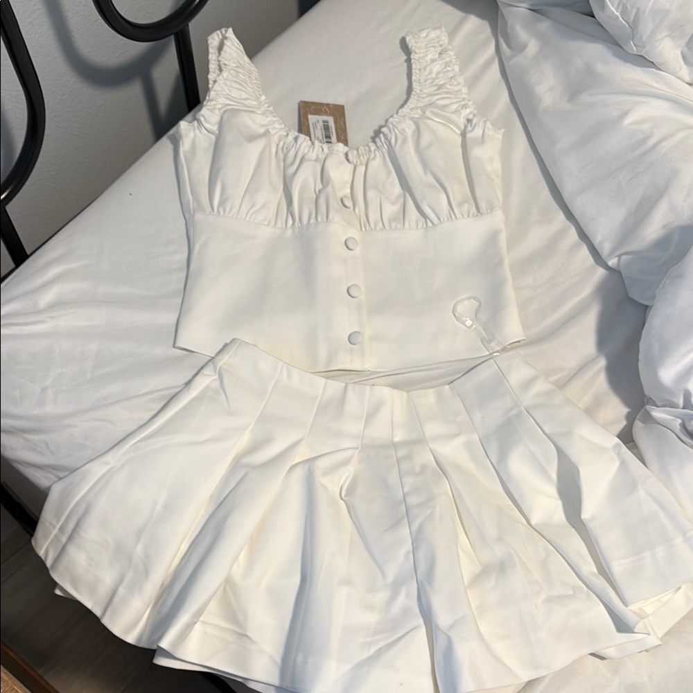 Meshki White Pleated Mini Skirt Set